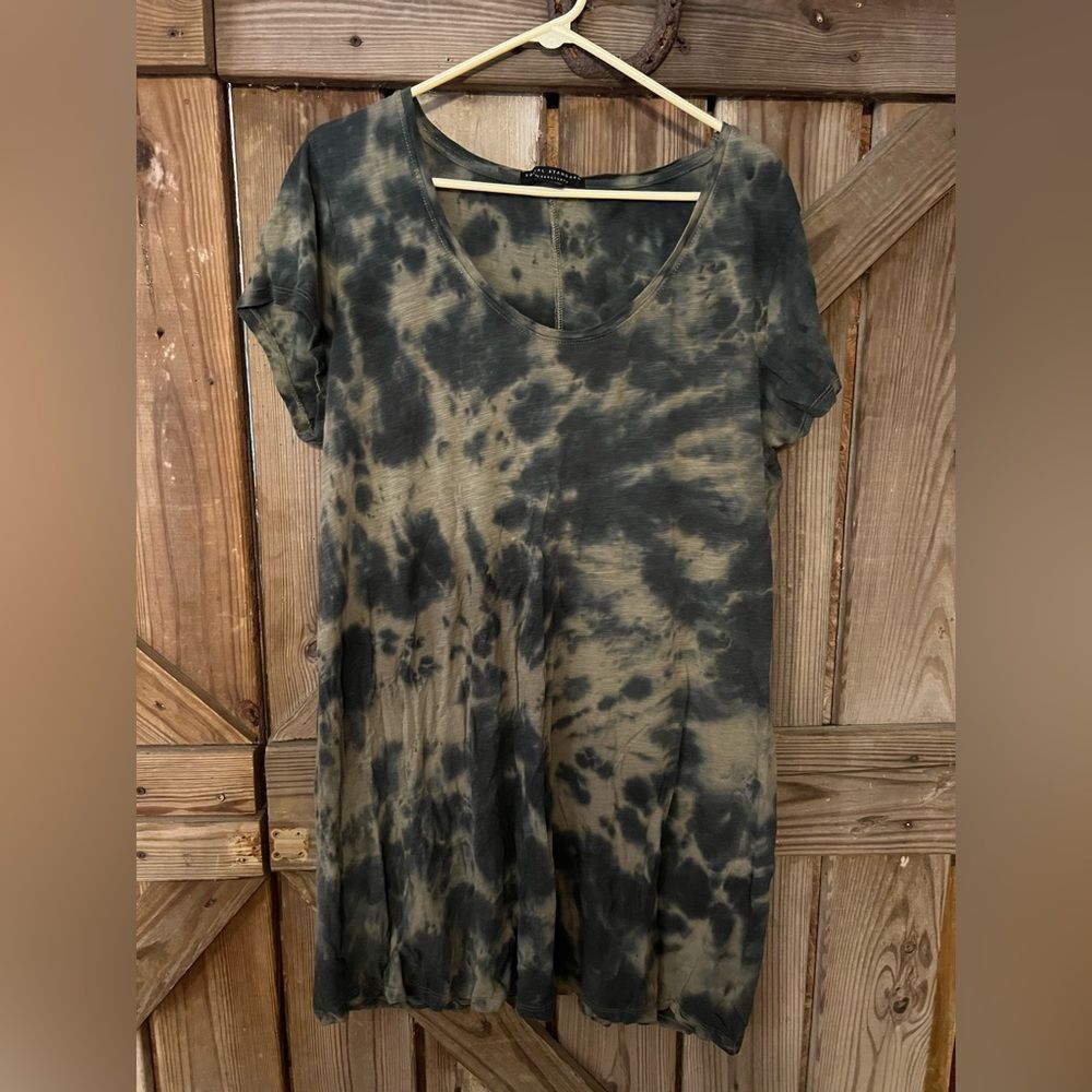 Social Standard Green  Shirt XXL